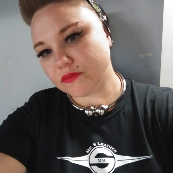 Meet your Posher, Micky - Picture 5 of 7